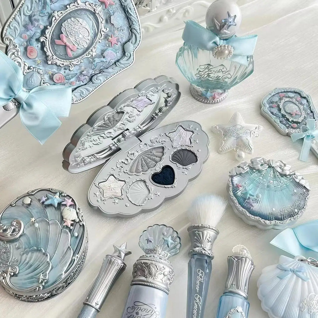 Flower Knows Ocean Pearl Cosmetic Kit